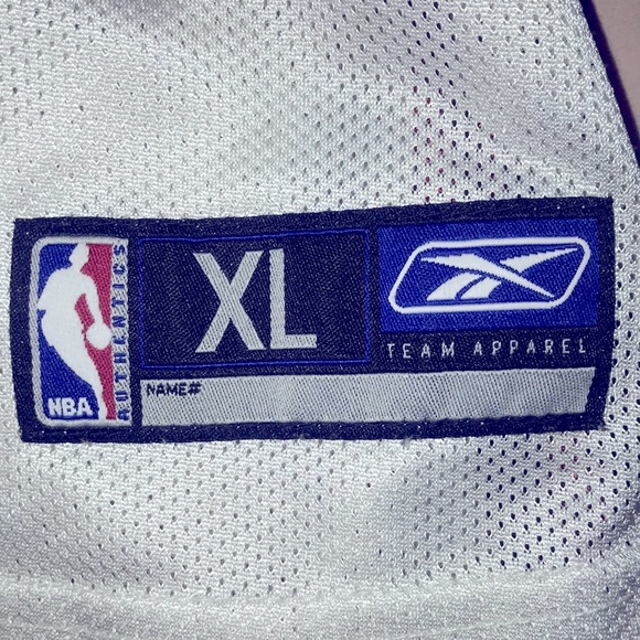 Authentic cavs jersey - Picture 7 of 9